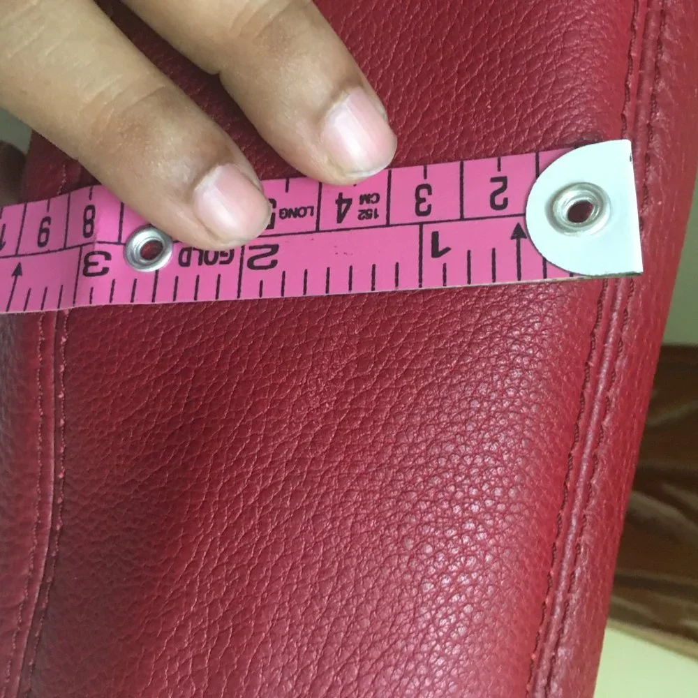 Authentic Michael Kors Medium Slouchy Cherry Leather Shoulder Bag - Picture 11 of 15